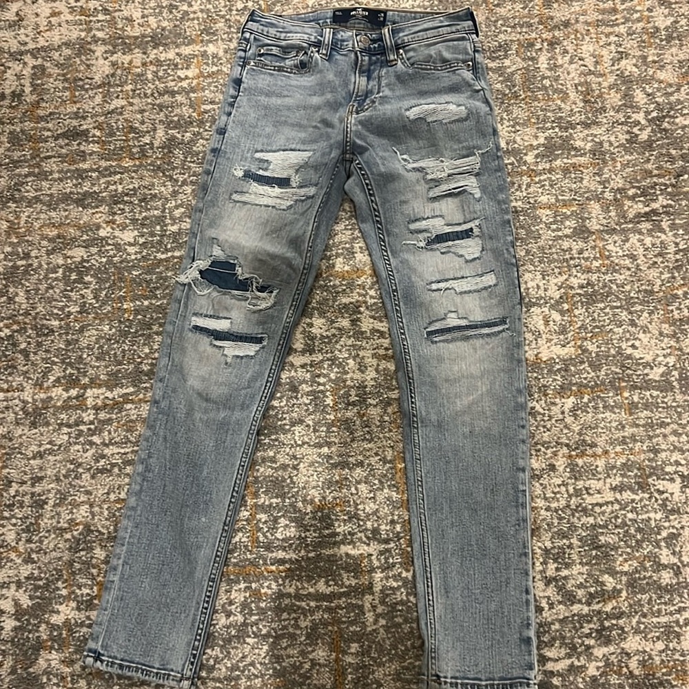 Young men’s hollister jeans